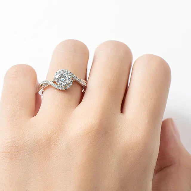 1ct unique Moissanite Ring