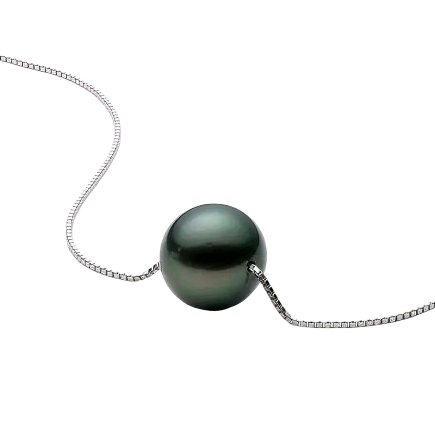 Black pearl pendant necklace