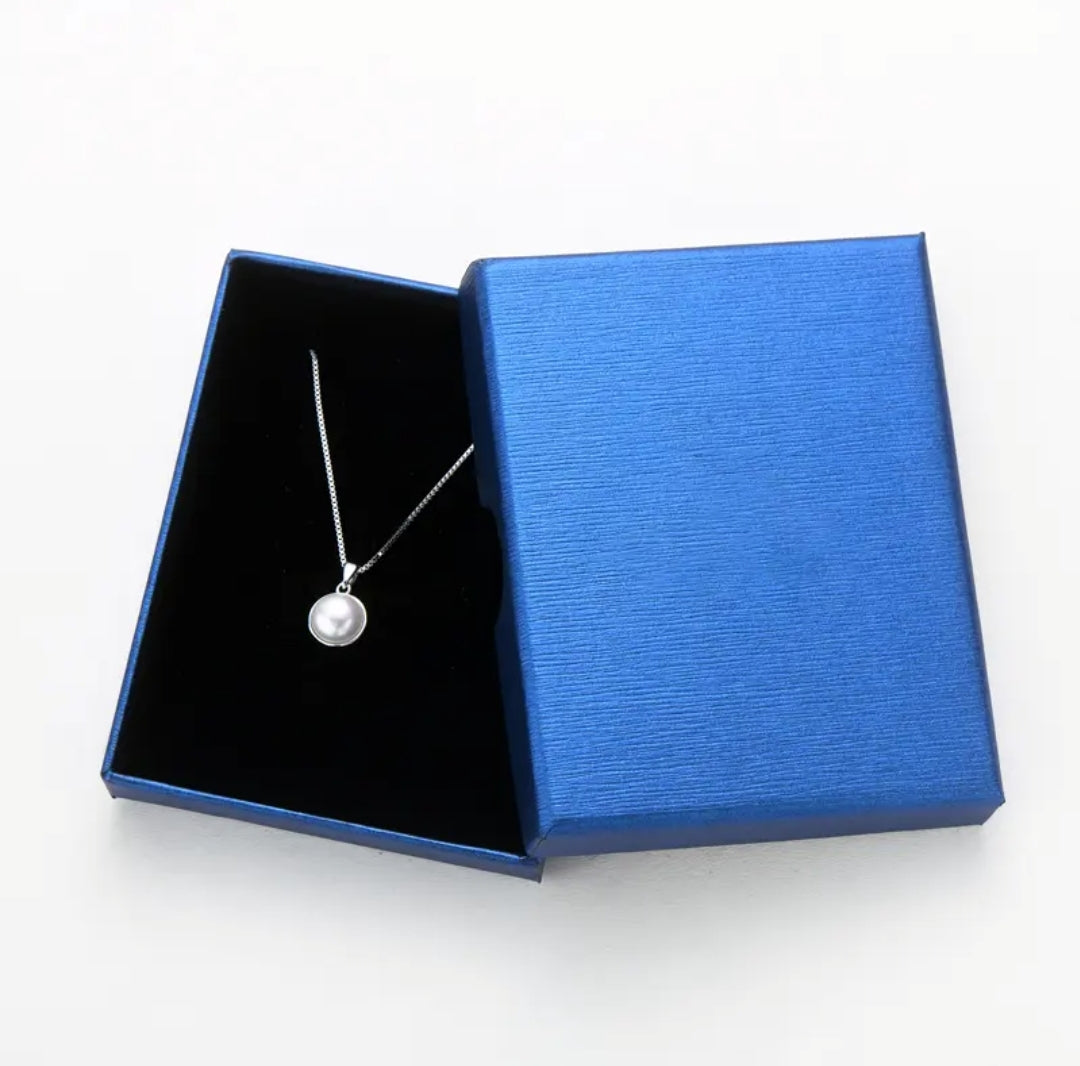 8.5 pearl pendant necklace