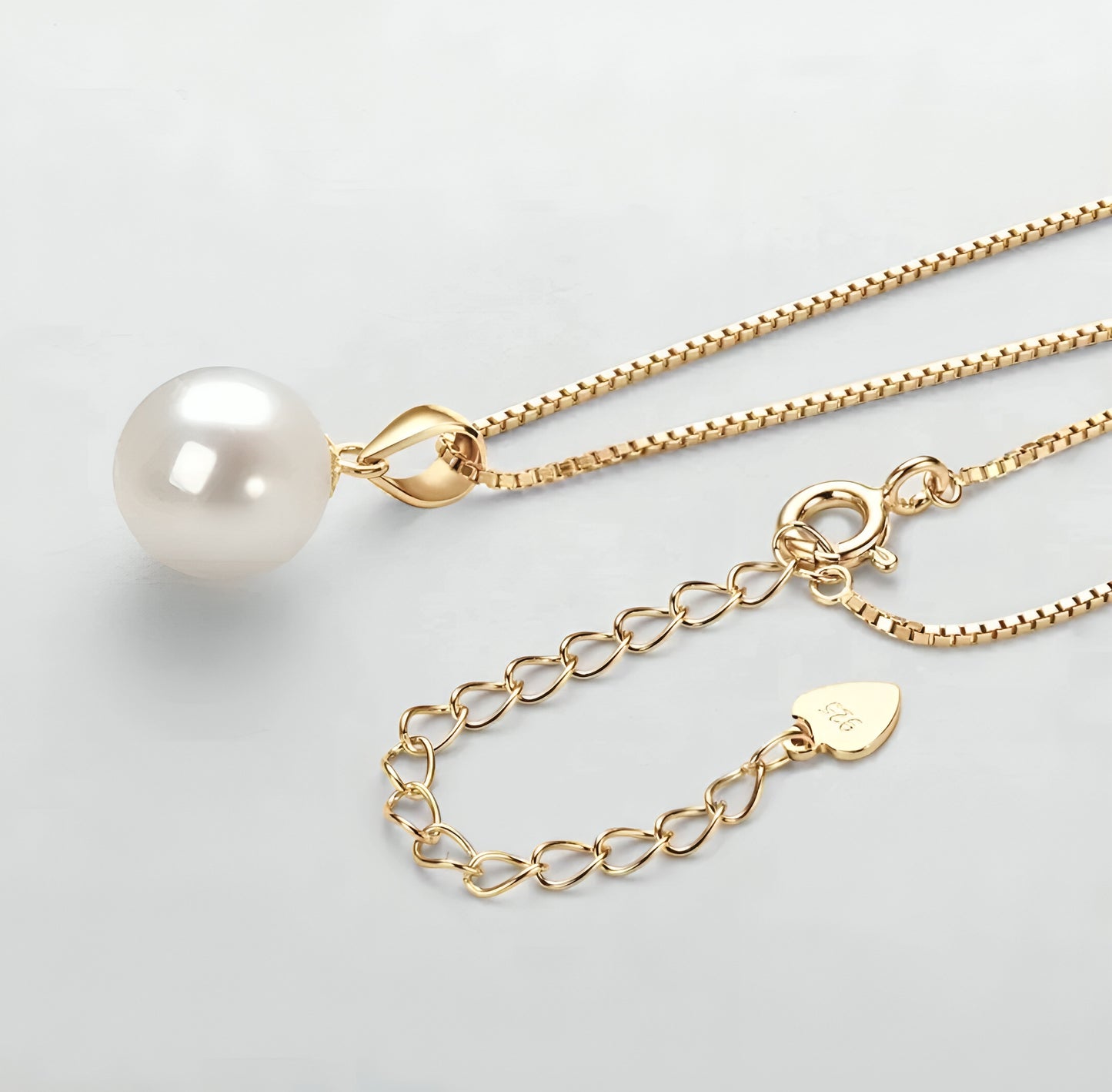 9-10mm white pearl pendant necklace