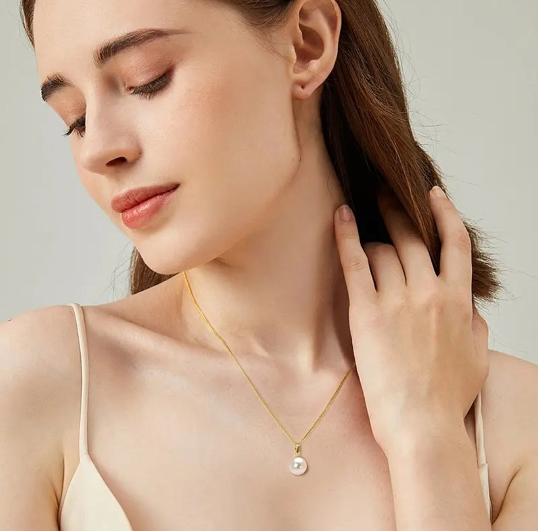 9-10mm white pearl pendant necklace