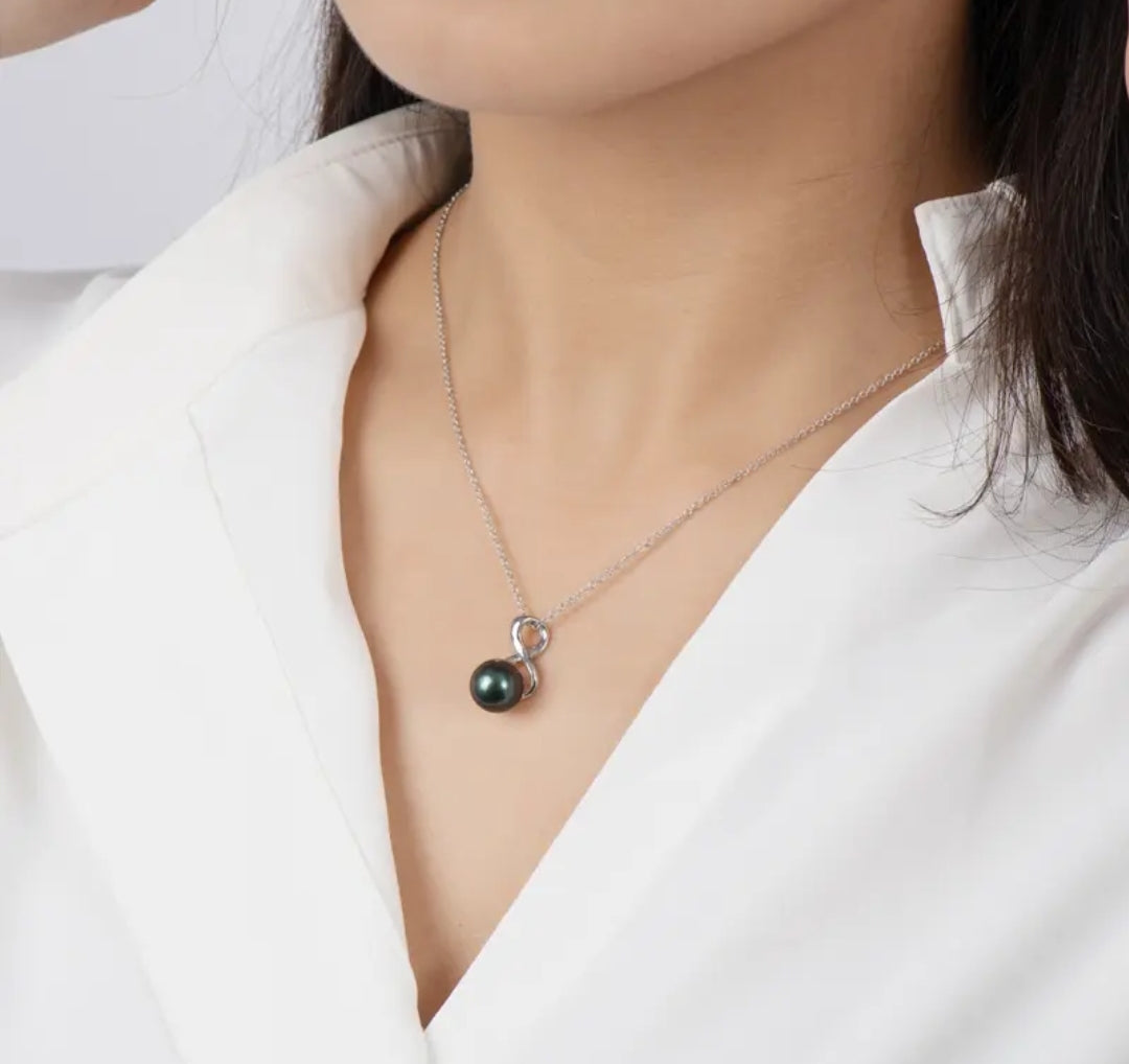 9-9.5mm twisted round pearl pendant necklace