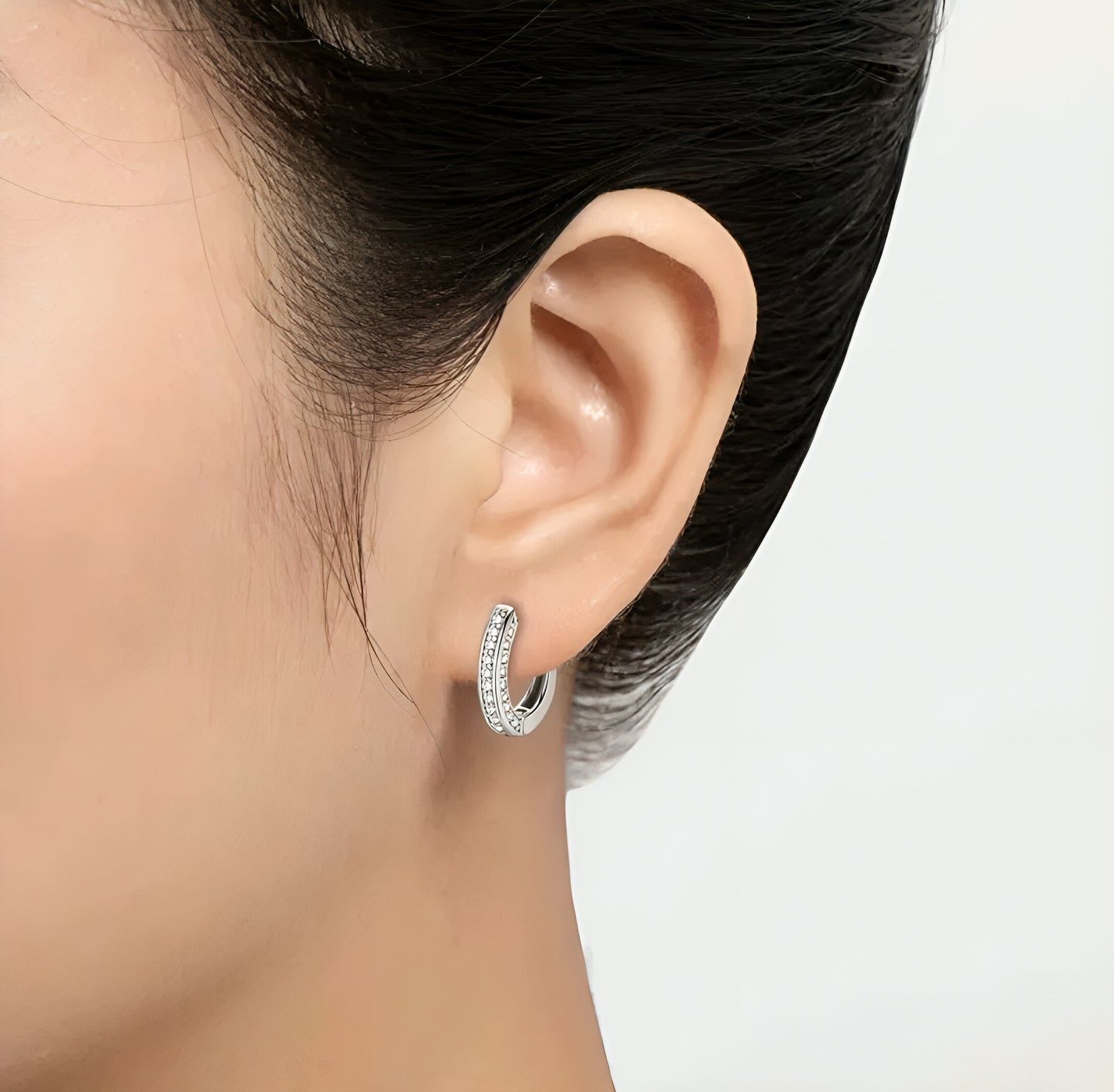 U shape silver moissanite earrings