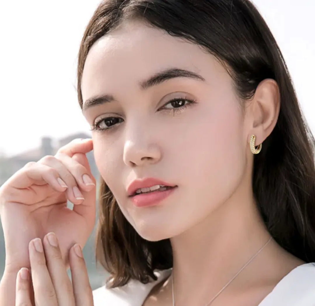 U shape silver moissanite earrings