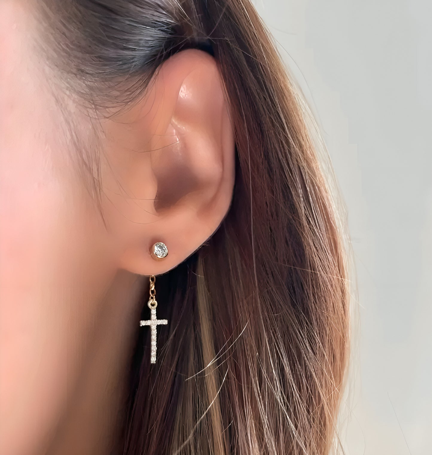 Chain cross moissanite earrings