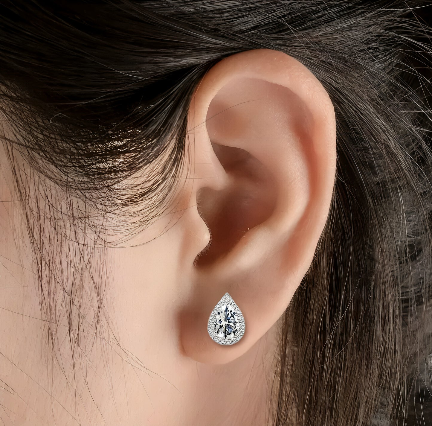 pear shap moissanite earrings
