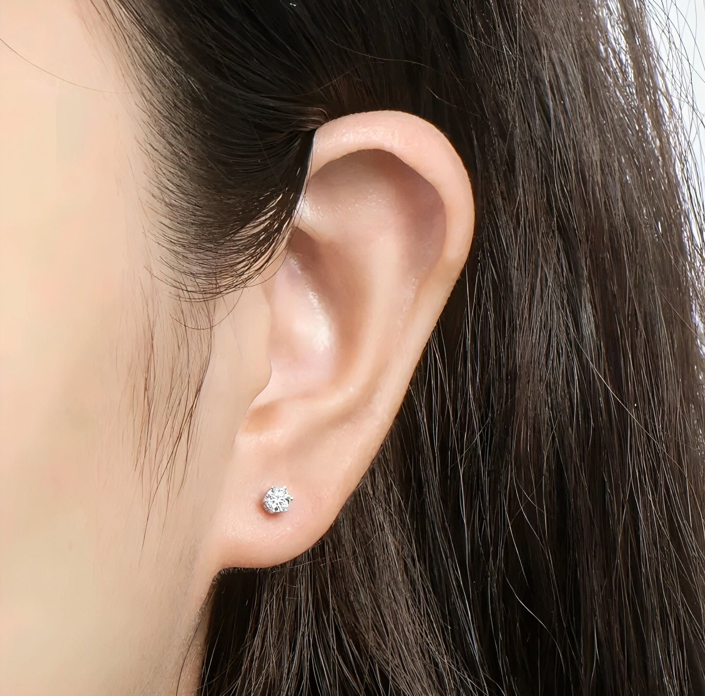 Silver stud moissanite earrings