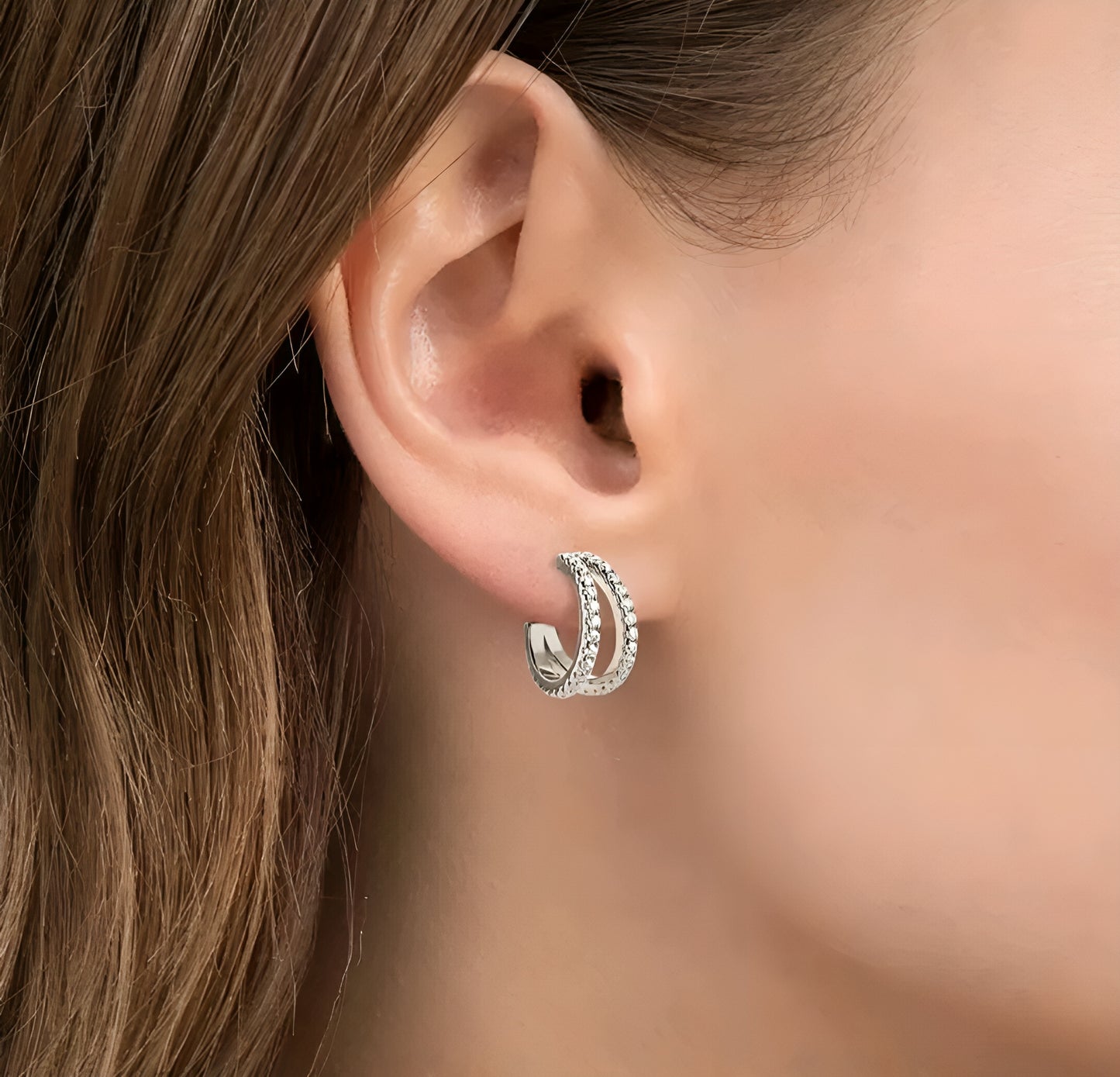 Moissanite earrings with C shape