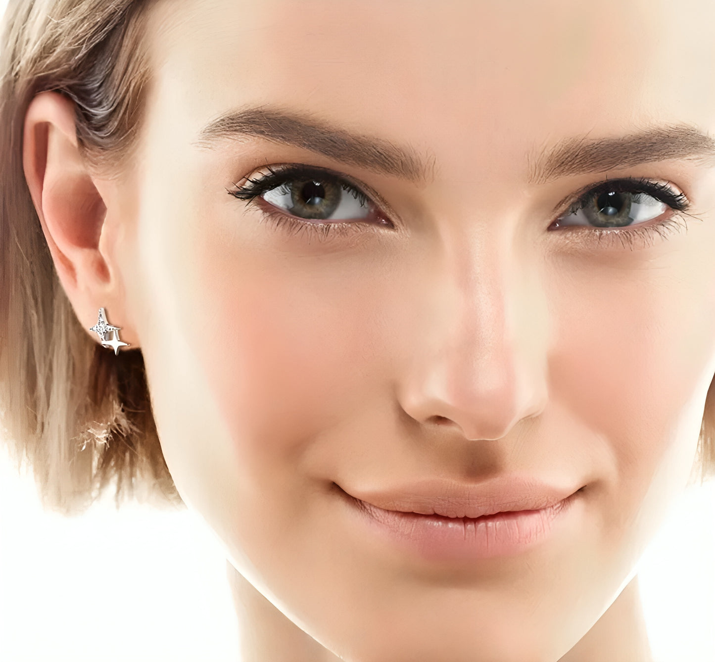 Moissanite earrings in star shape