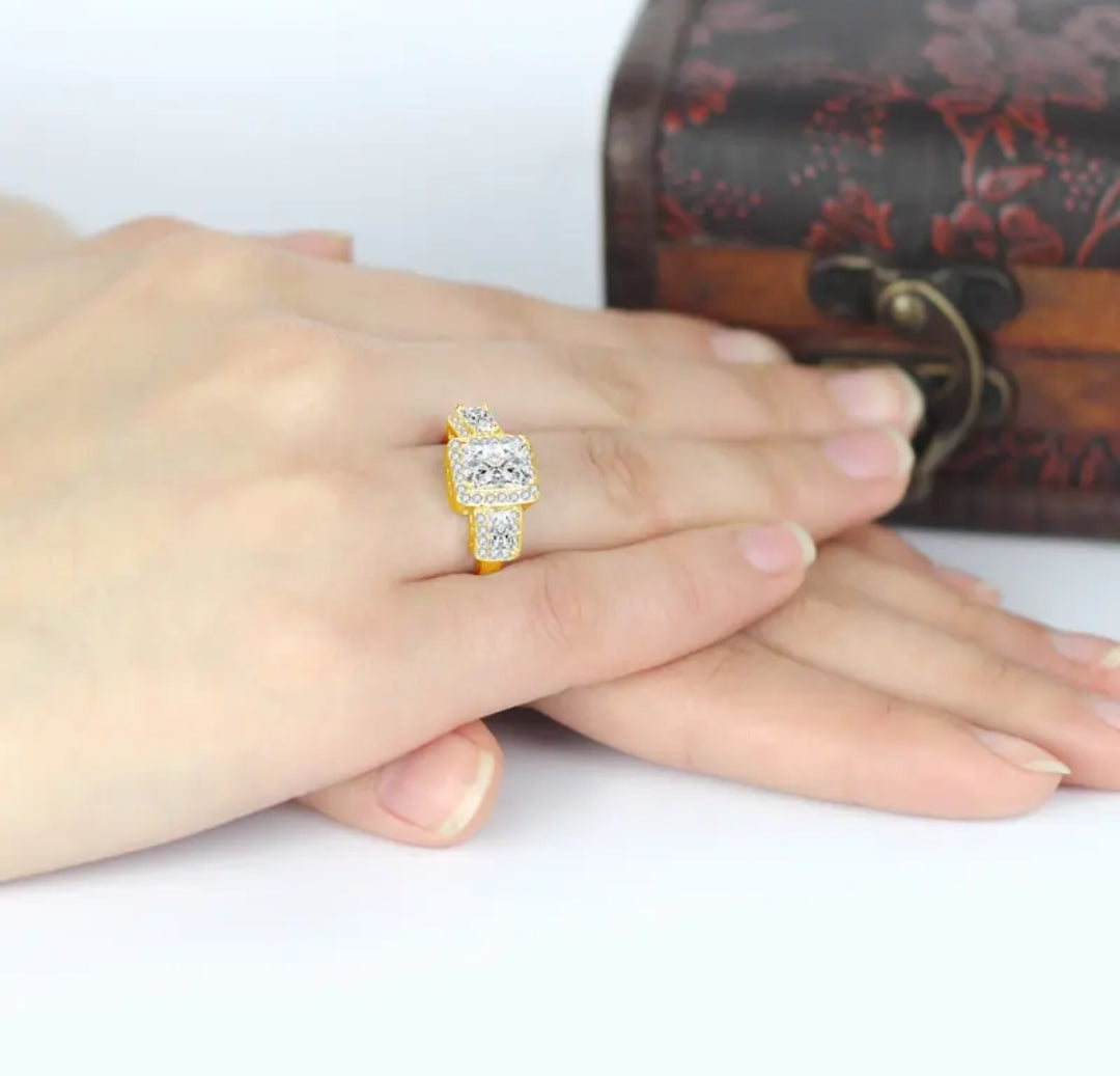 10k real gold ring with 2ct moissanite