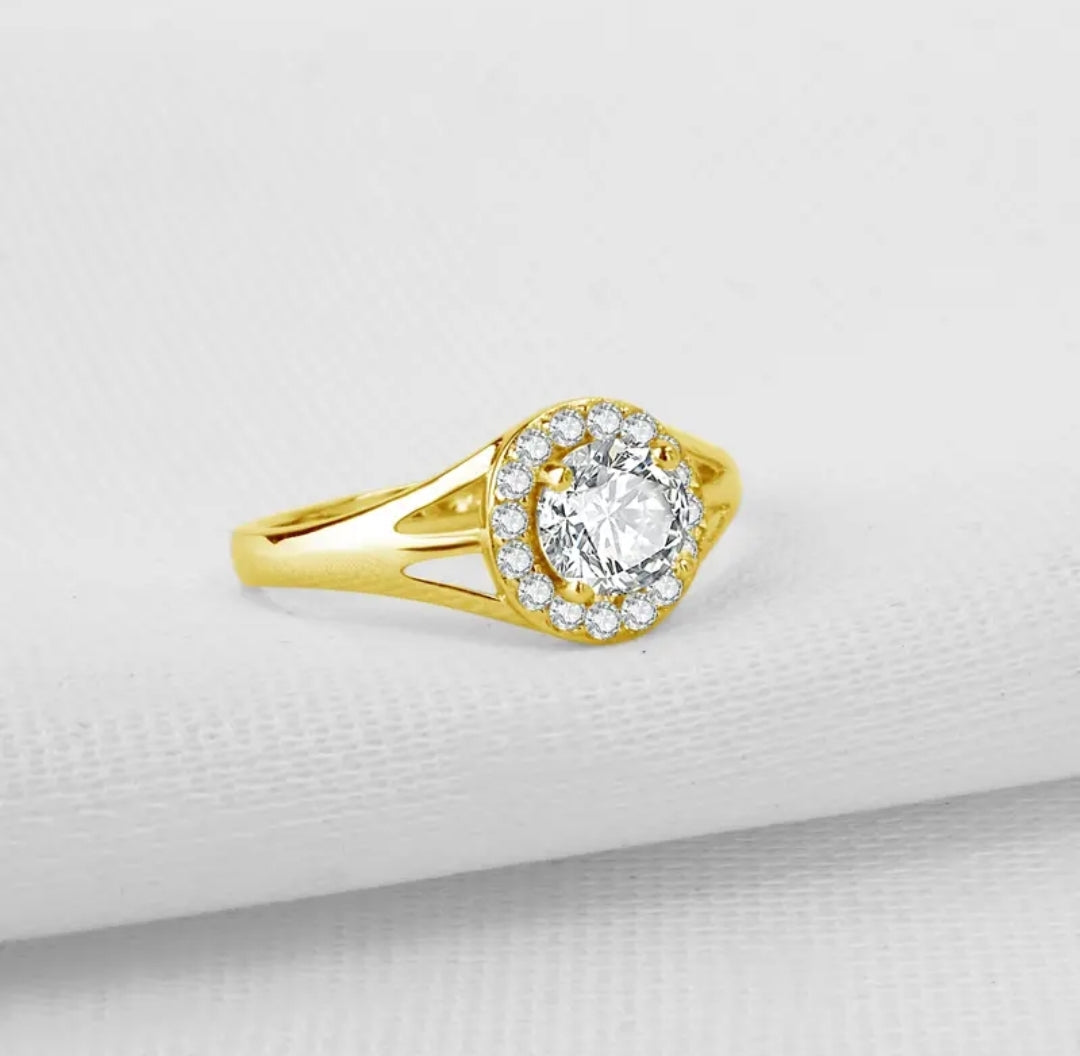 10k real gold ring with 6mm moissanite