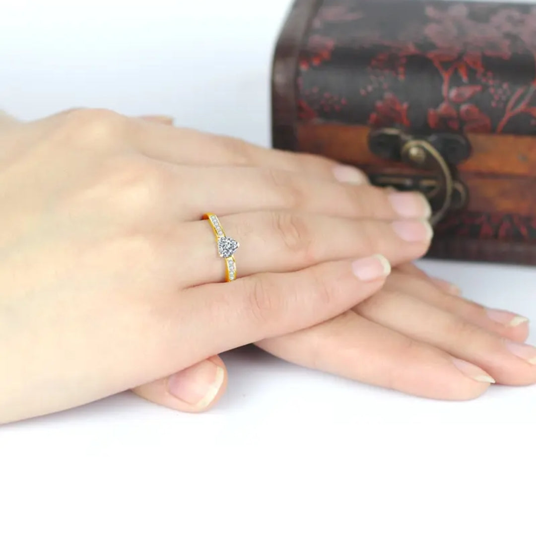 10k real gold ring with 5mm moissanite