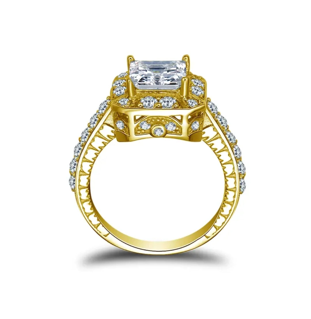 10k solid gold ring with 2ct sparkling moissanite