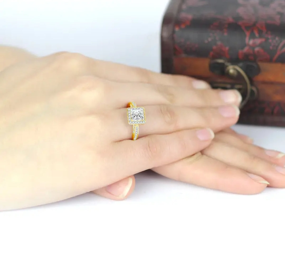 10k solid gold ring with 1.2ct sparkling moissanite