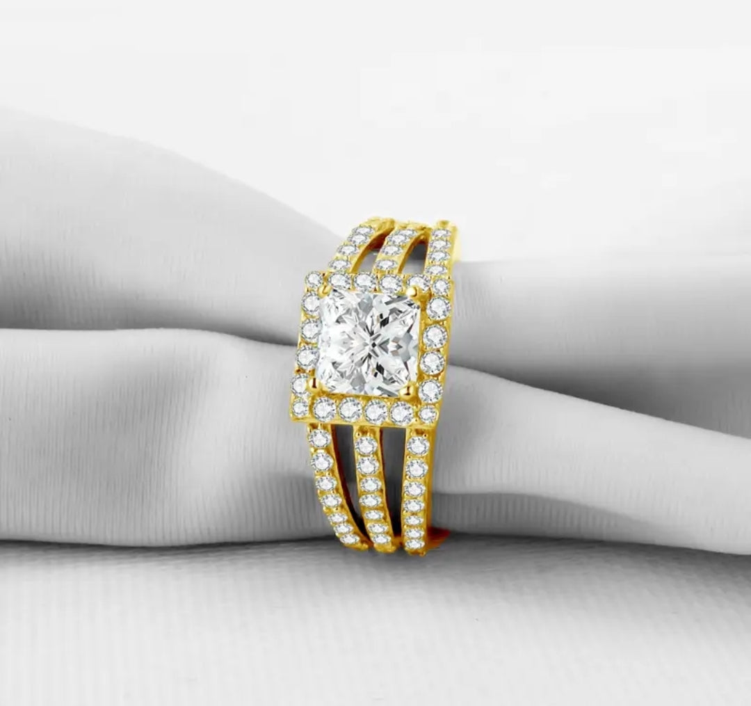 Princess cut 1.2ct moissanite gold ring