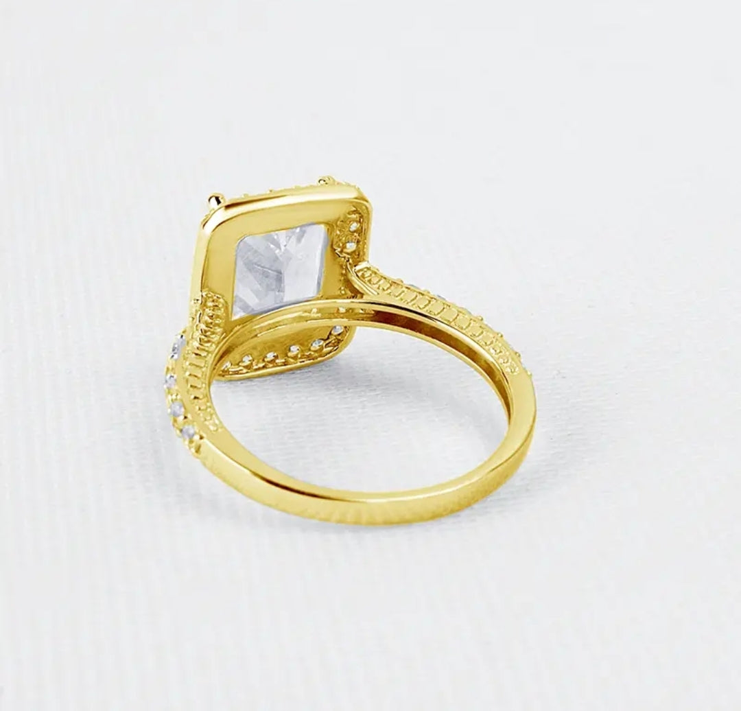 4ct huge moissanite gold ring