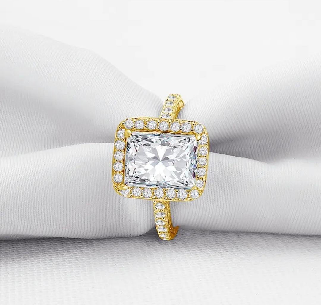 4ct huge moissanite gold ring