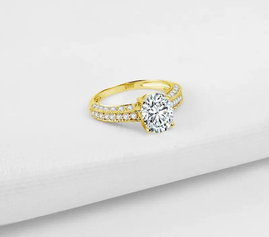 2ct fine moissanite gold ring