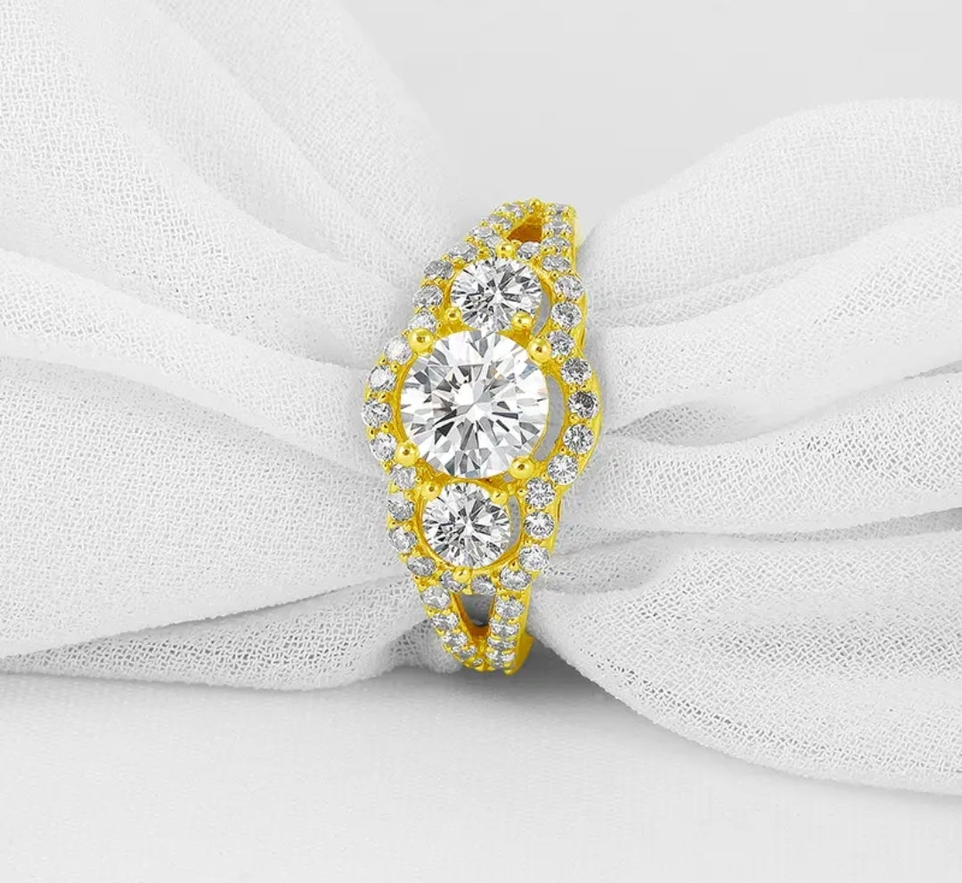 Solid gold 6.5mm moissanite ring