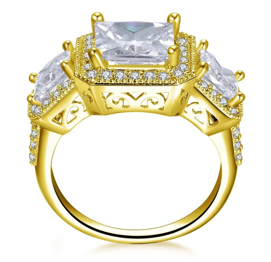 Solid gold 1.2ct vintage moissanite ring