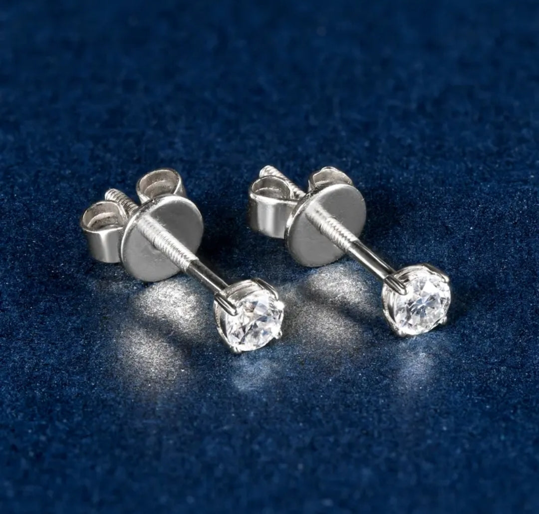 10k gold earrings with 3mm moissanite