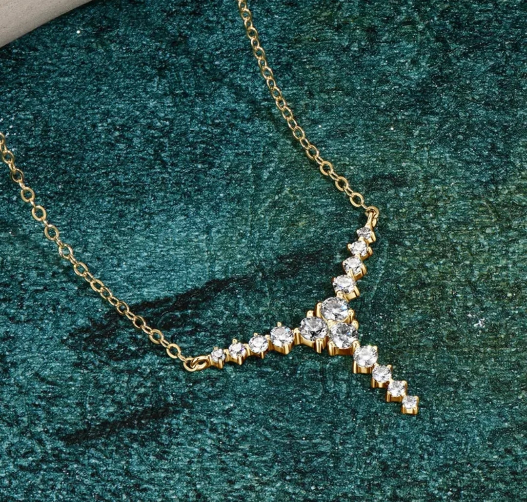 Unique Y shape Moissanite pendant necklace