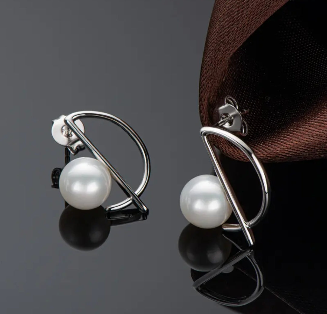 7-7.5mm classic pearl earrings