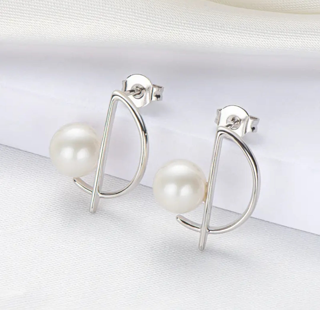7-7.5mm classic pearl earrings