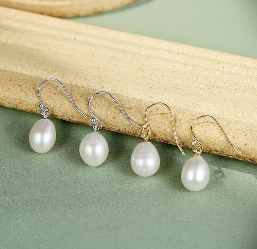 9-10mm hook pearl earrings