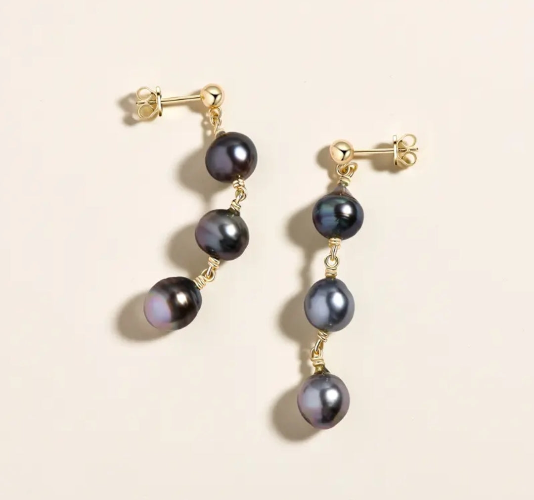 9mm black baroque pearl earrings