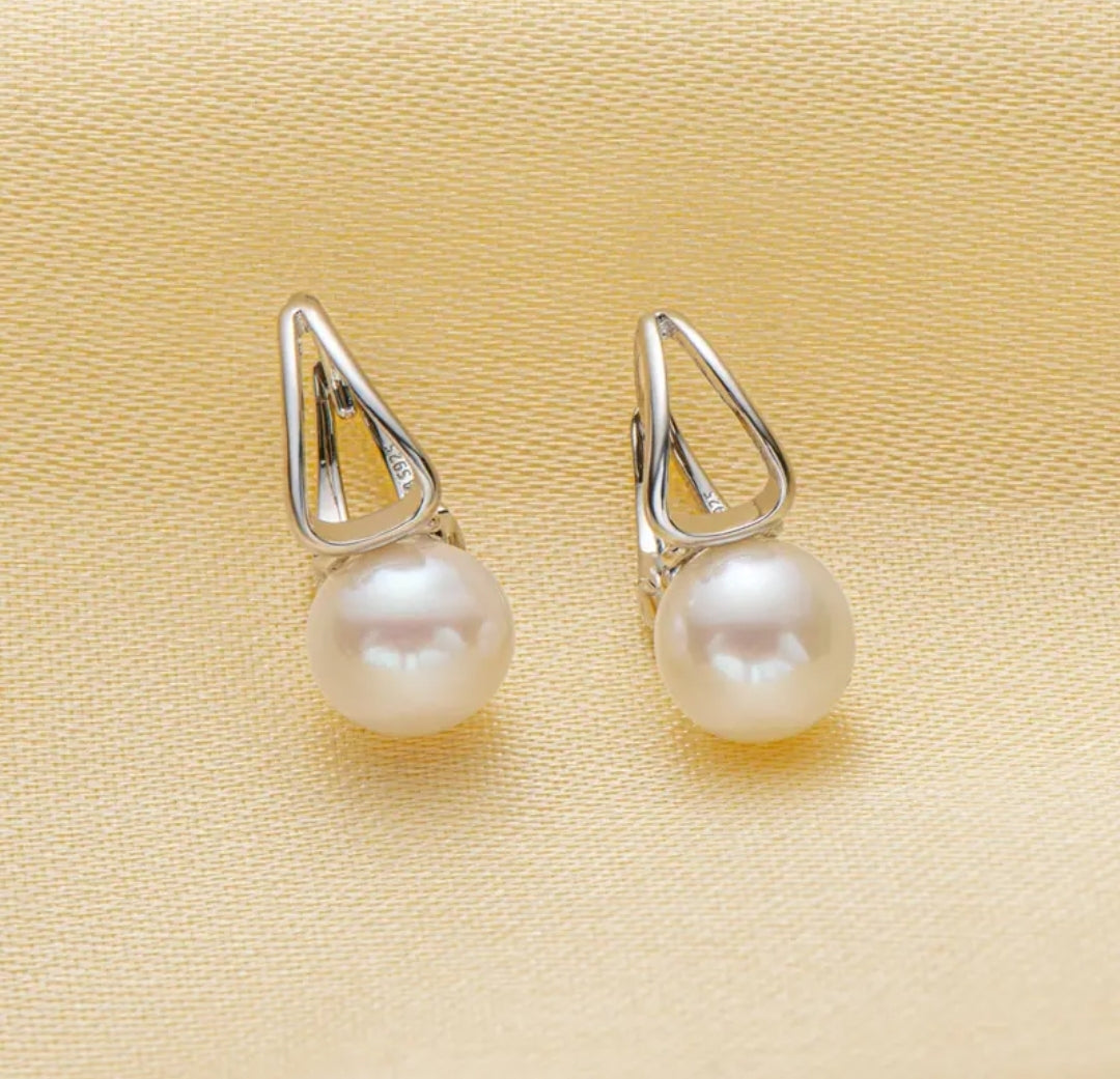 7-8mm hoop pearl earrings