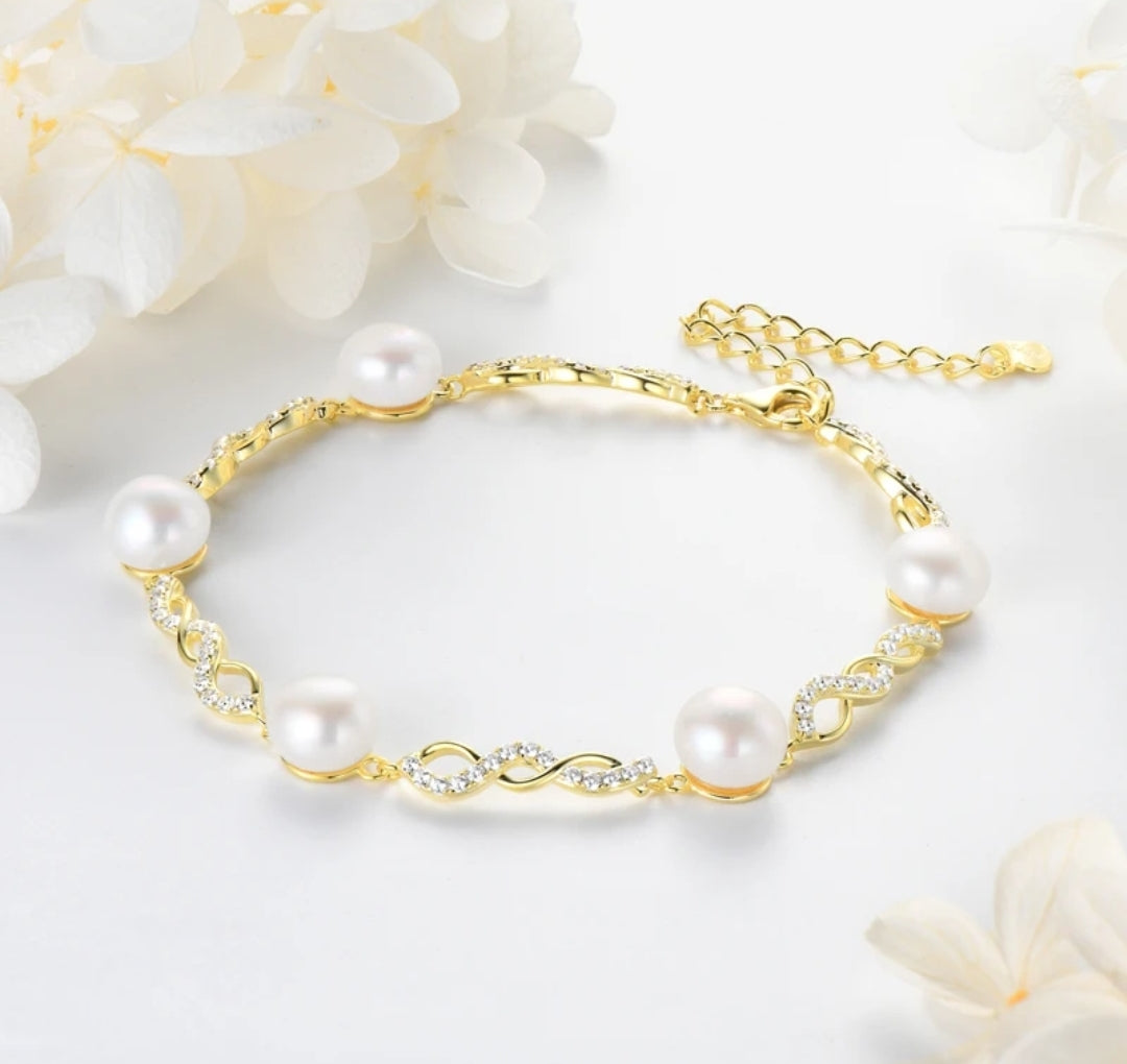 8mm elegant pearl bracelet