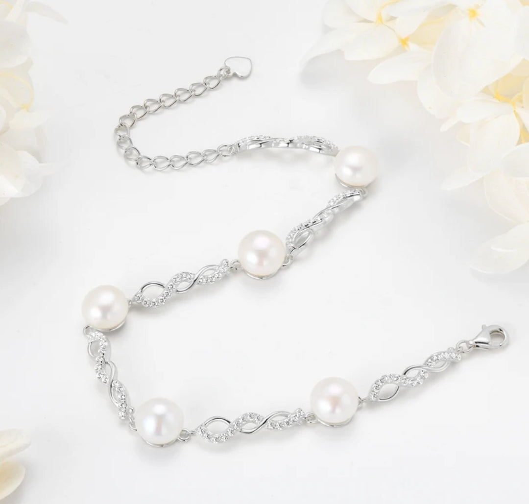 8mm elegant pearl bracelet