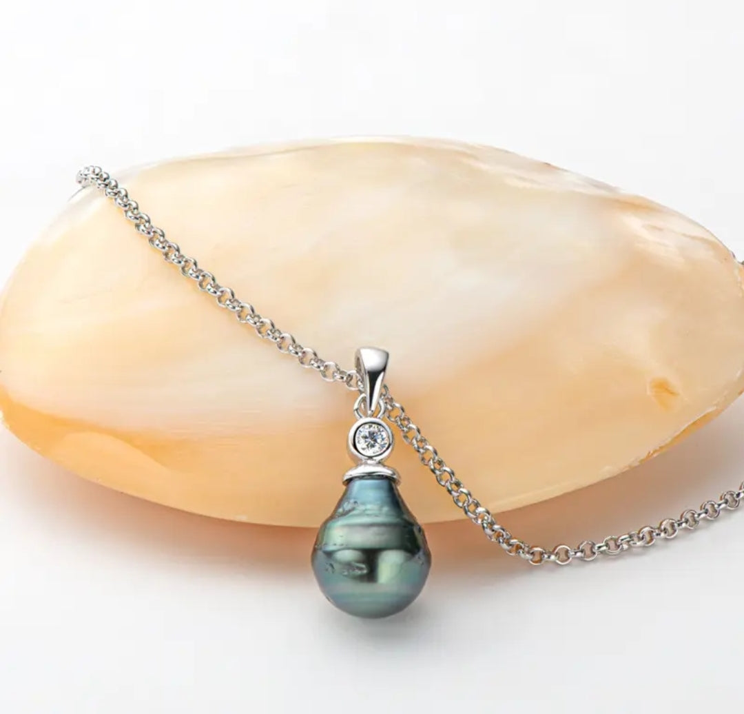 11mm baroque pearl pendant necklace