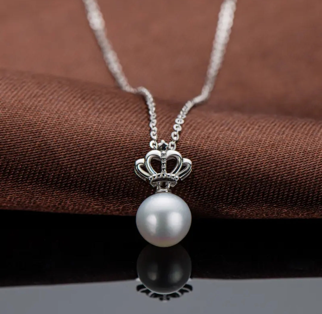 7.5-8mm crown pearl pendant necklace