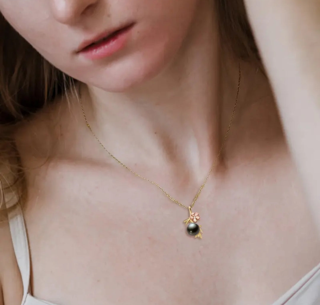 9.5-10mm flower shape pendant necklace
