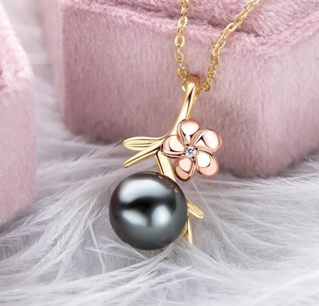 9.5-10mm flower shape pendant necklace