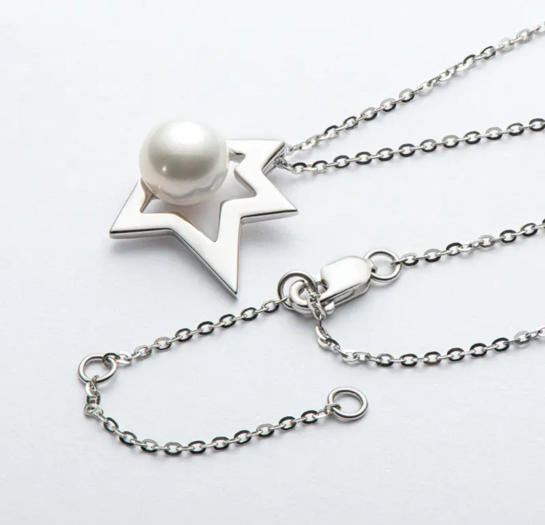 7.5-8mm Unique star shape pendant necklace