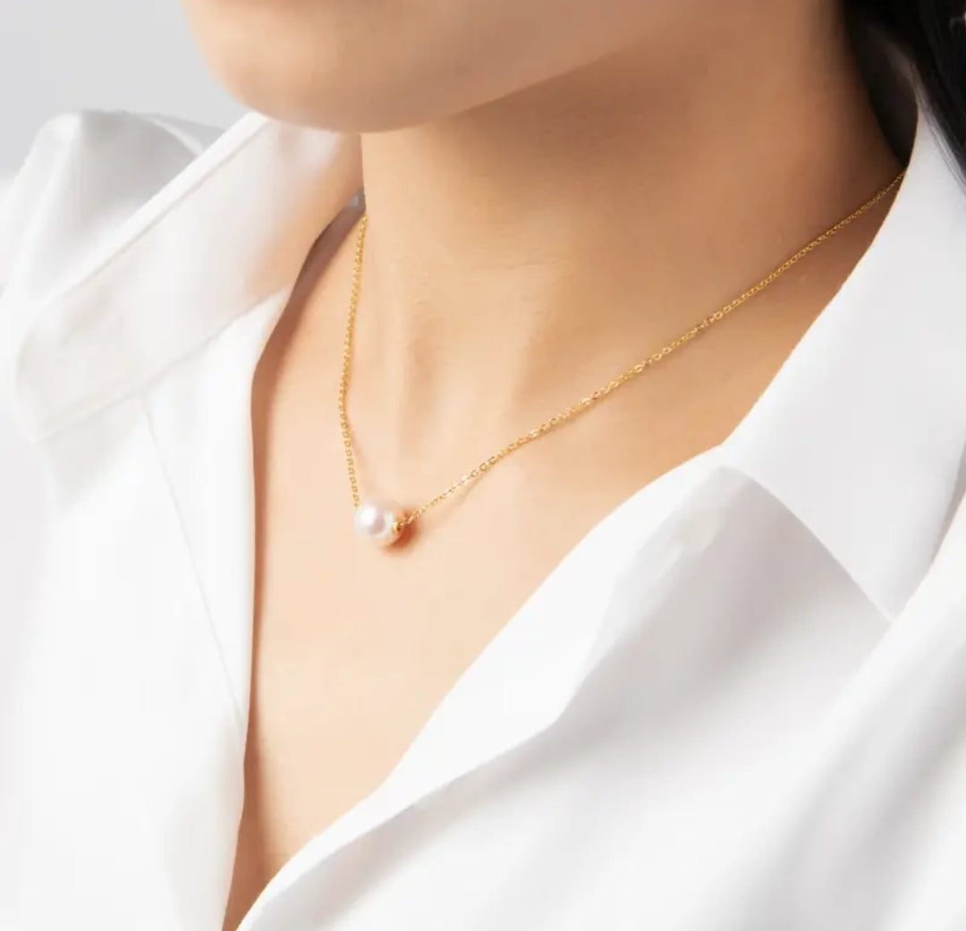 9.5-10 round pearl pendant necklace