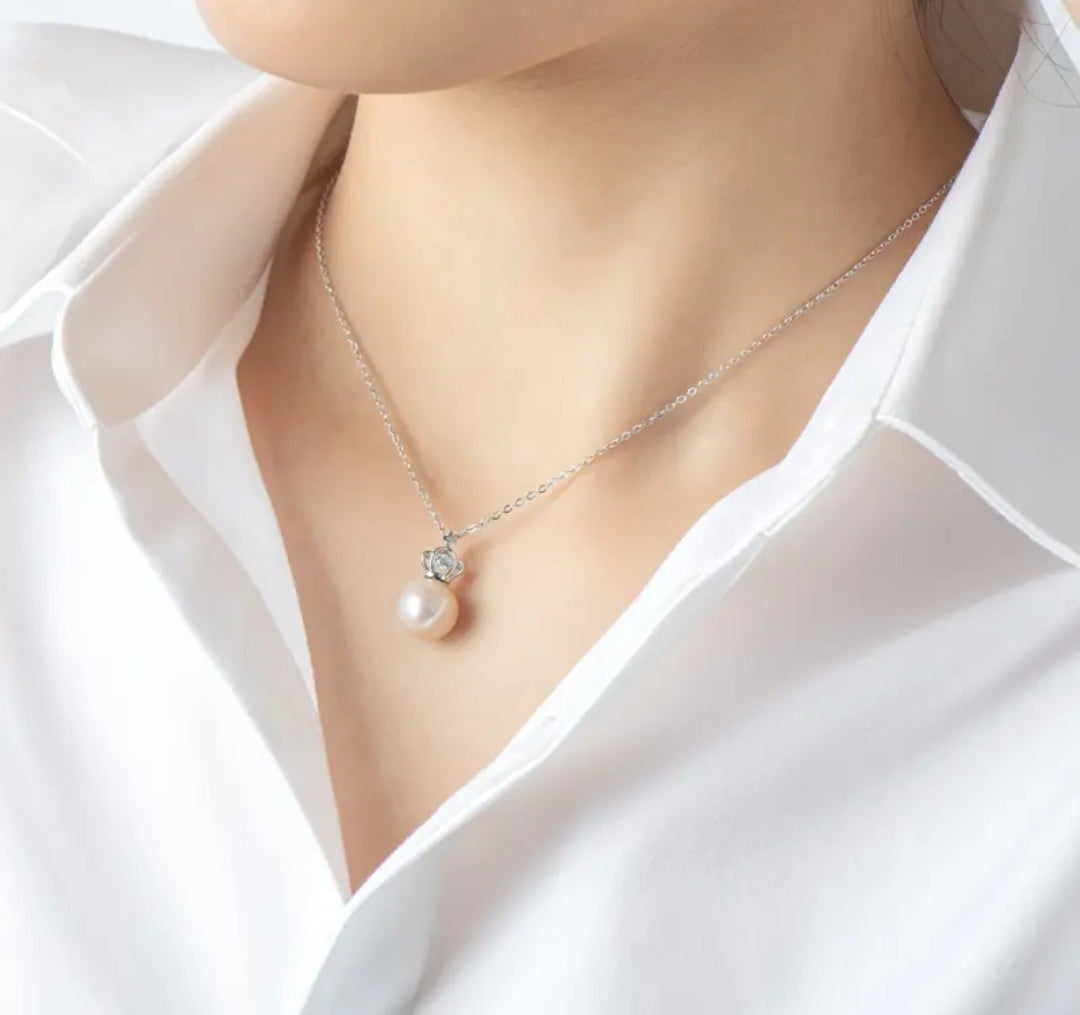 9-10mm divine pearl pendant necklace