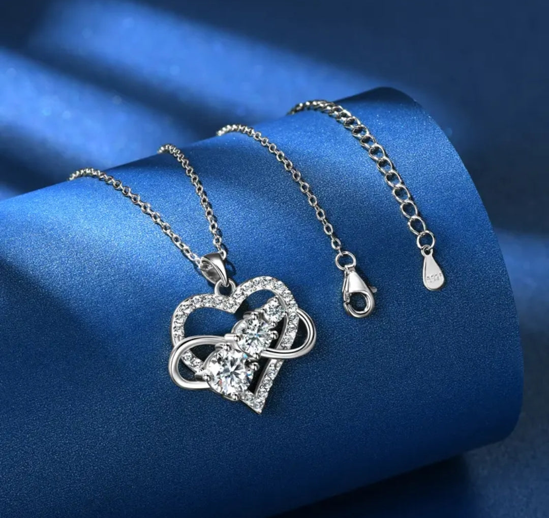 6.5mm 5mm 3mm Moissanite pendant necklace