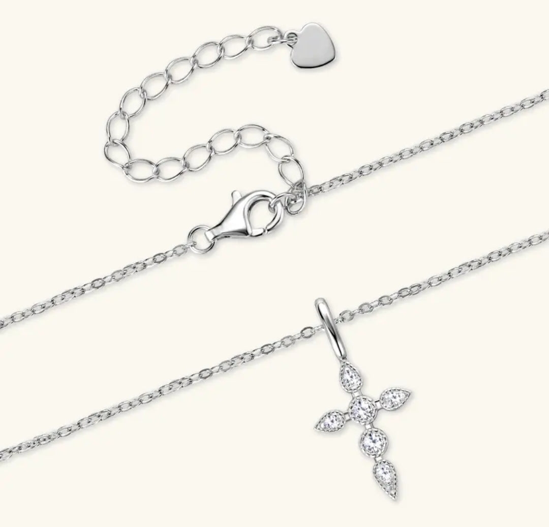 2mm*2pcs 3mm*4pcs Moissanite pendant necklace