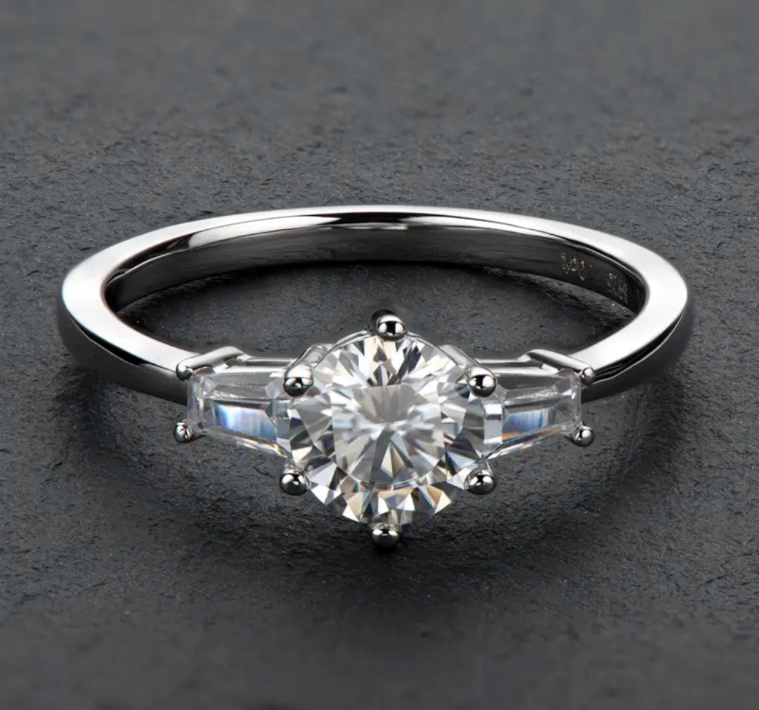 1ct 6.5mm unique moissanite engagement ring