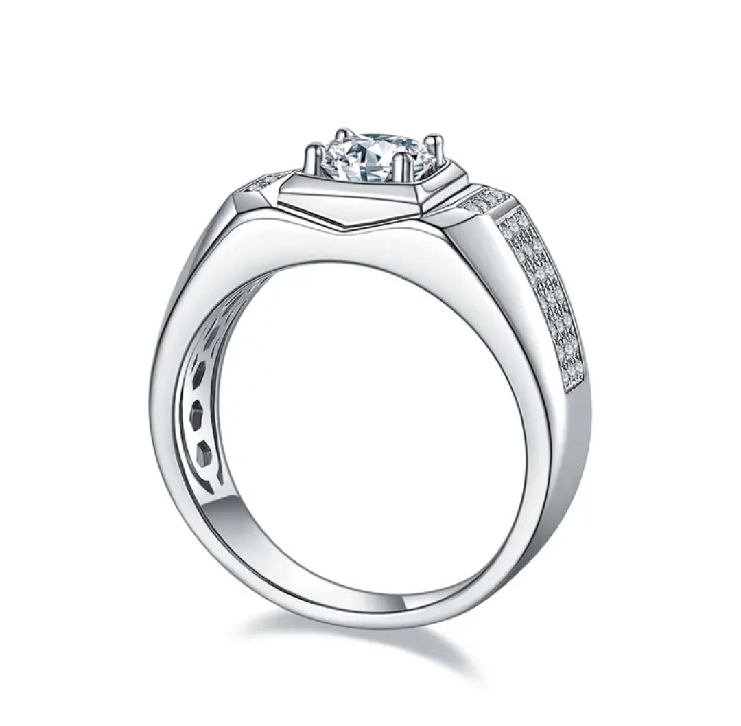 1ct classic round moissanite ring for men
