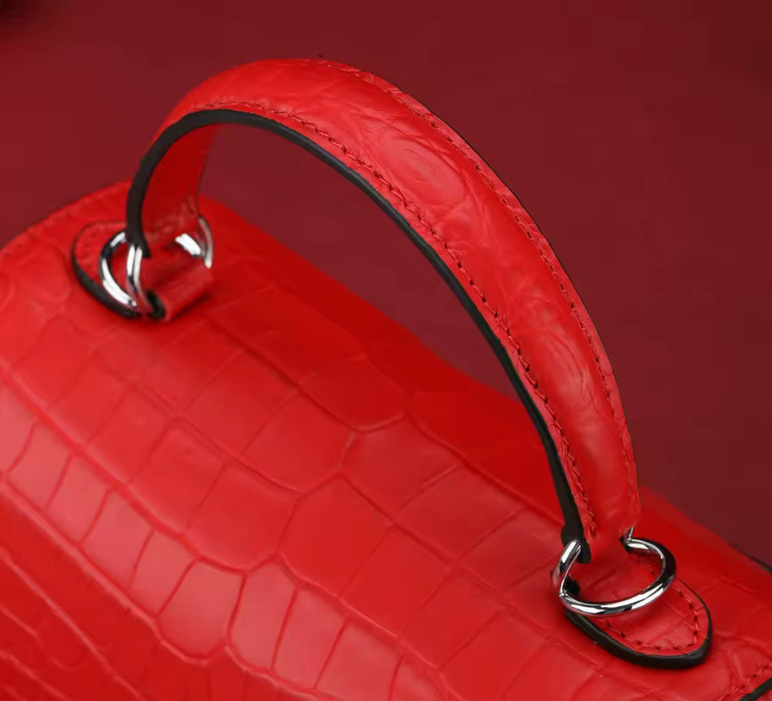 Crocodile Leather Bag for Women | Handmade in Italy | Noiyan