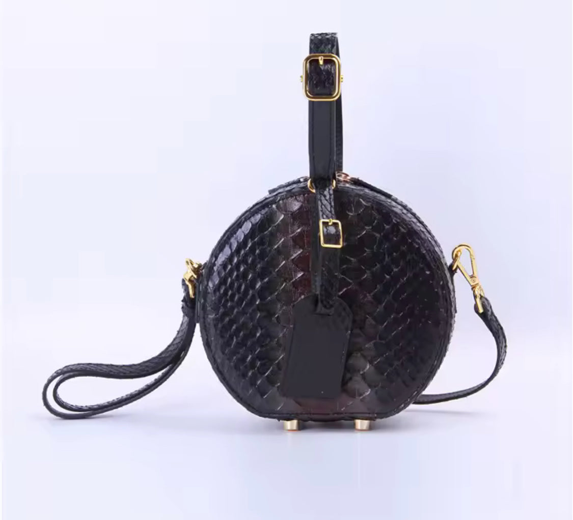Black Snake Leather Purse – Handmade in Italy | Noiyan