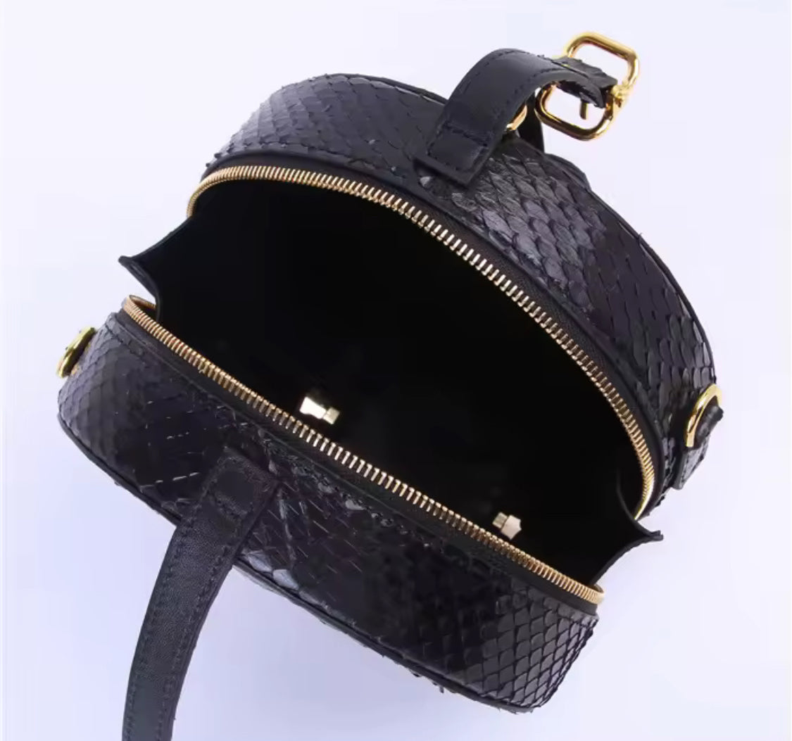 Black Snake Leather Purse – Handmade in Italy | Noiyan