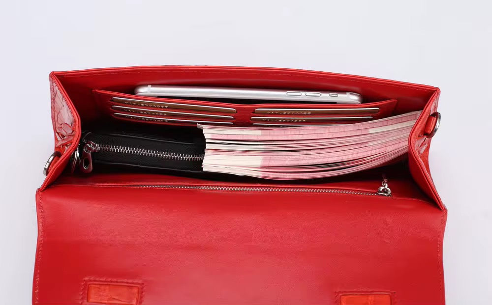 Red & Green Crocodile Leather Purse – Handmade in Italy | Noiyan