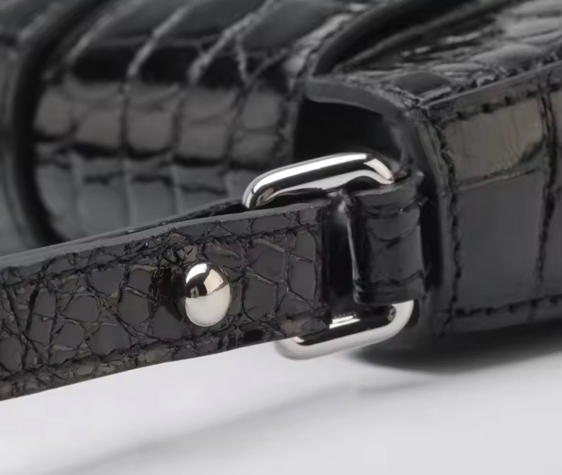 Black Belly Crocodile Leather Bag – Handmade in Italy | Noiyan