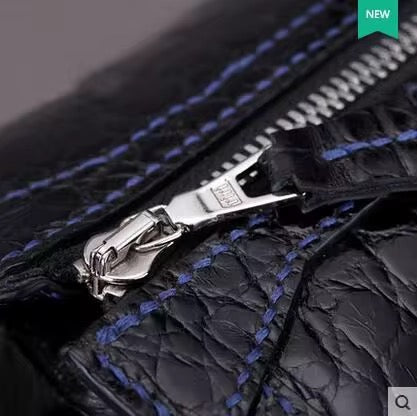 Black Crocodile Leather Travel Bag – Handmade in Italy | Noiyan